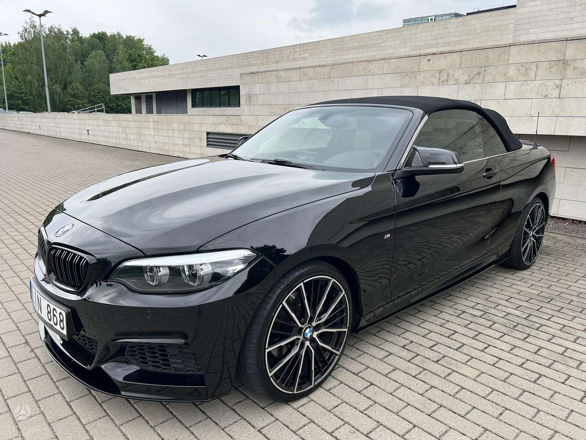 BMW 228, 2.0 l., convertible
