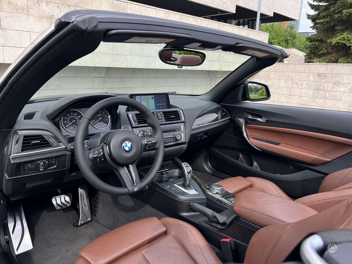 BMW 228, 2.0 l., Кабриолет