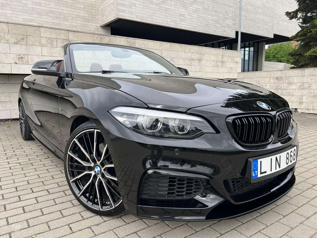 BMW 228, 2.0 l., convertible