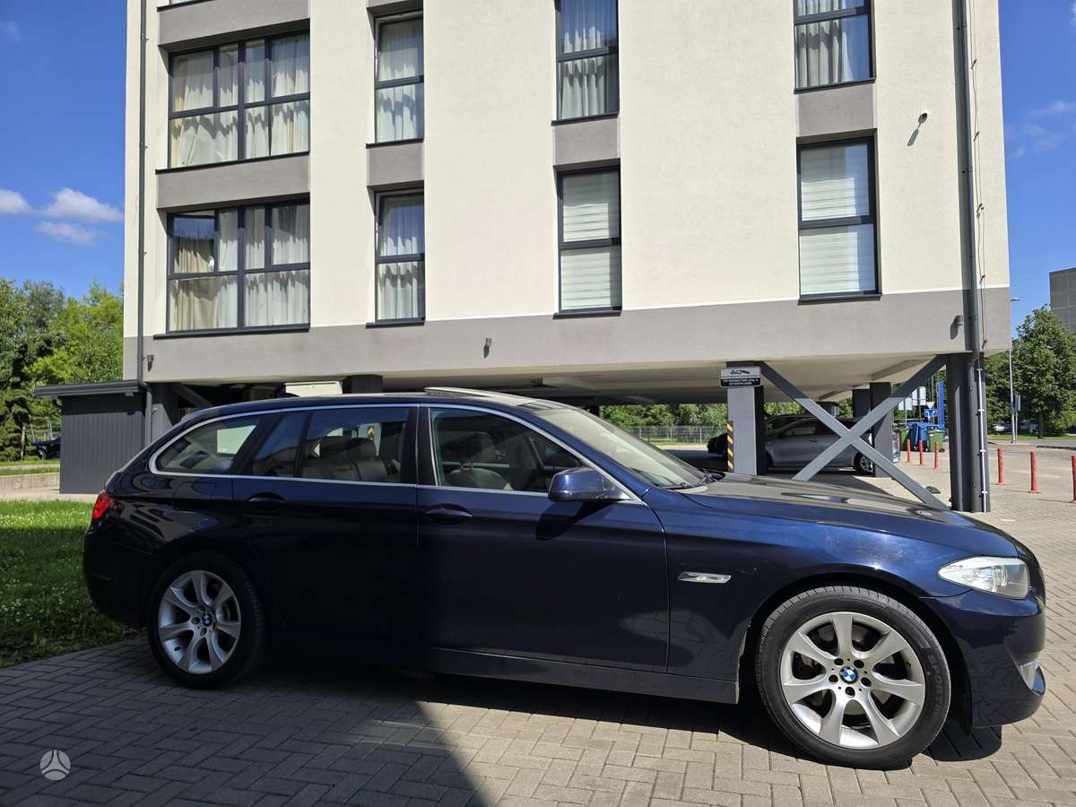 BMW 530, 3.0 l., Универсал