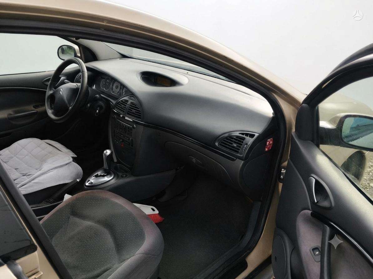 Citroen C5, 2.2 l., Седан