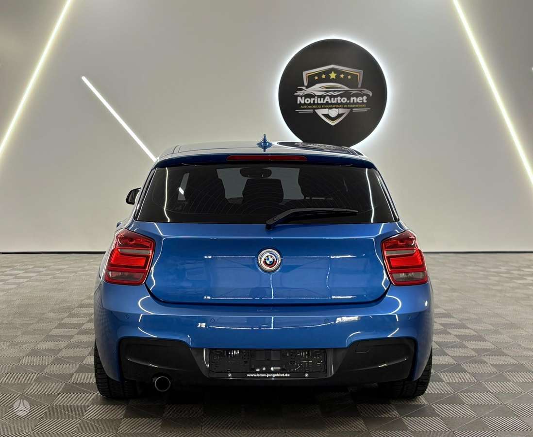 BMW 120, 2.0 l., Хэтчбек