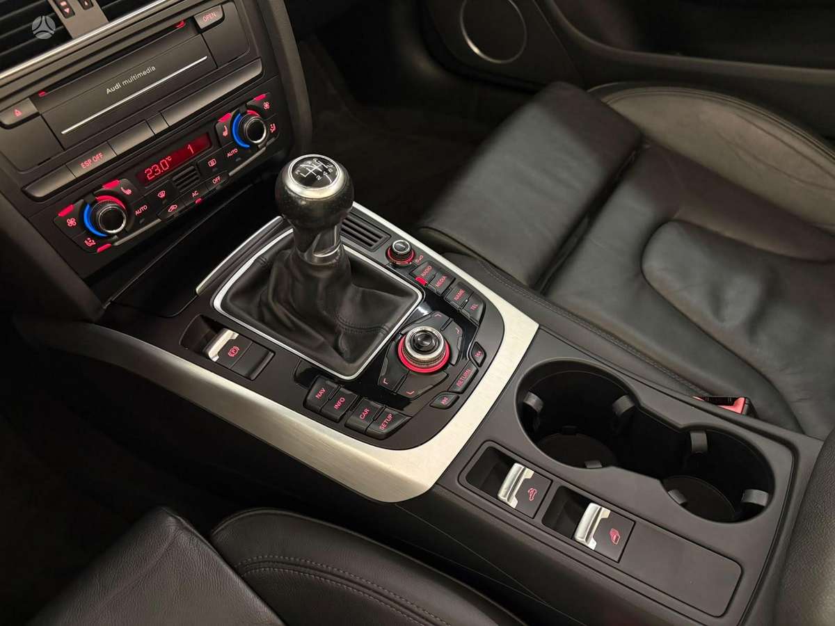 Audi A5, 2.0 l., convertible