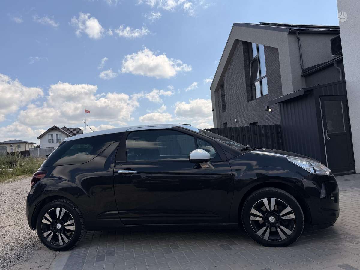Citroen DS3, 1.6 l., Хэтчбек
