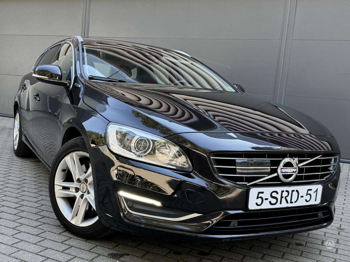 Volvo V60 - 1