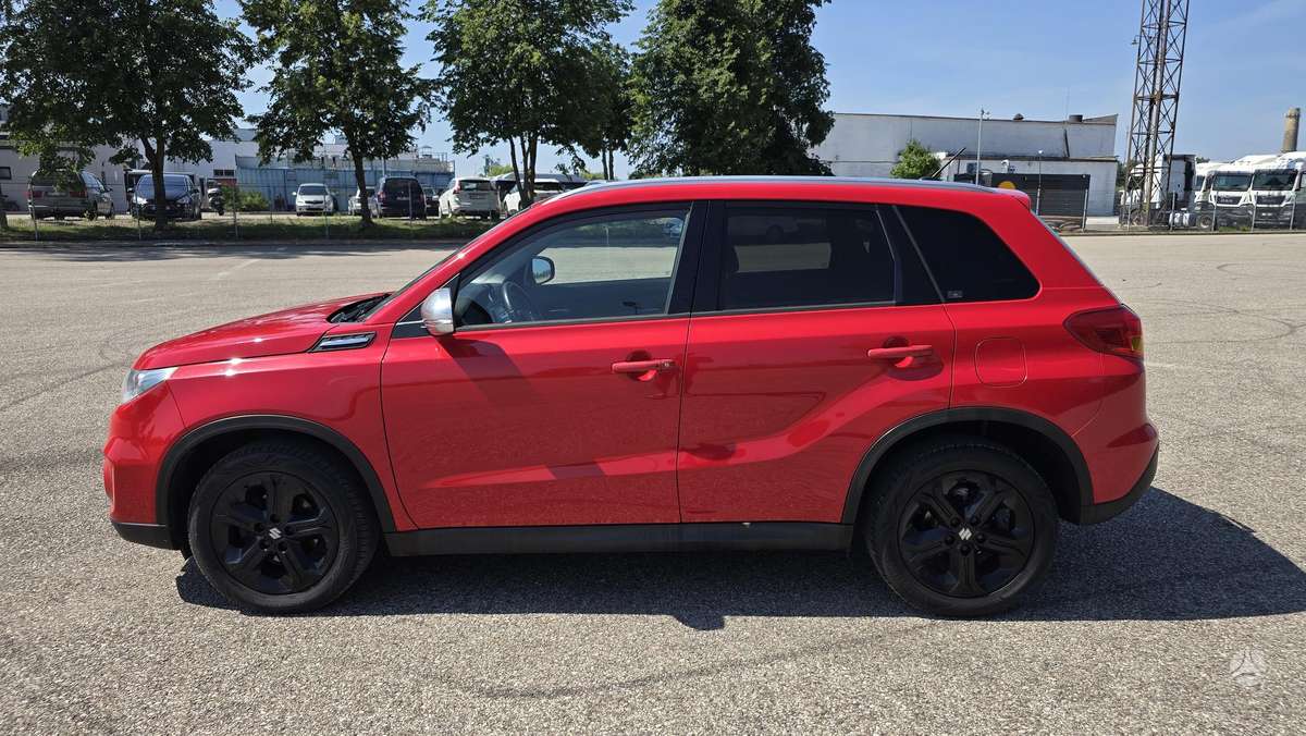 Suzuki Vitara - 7