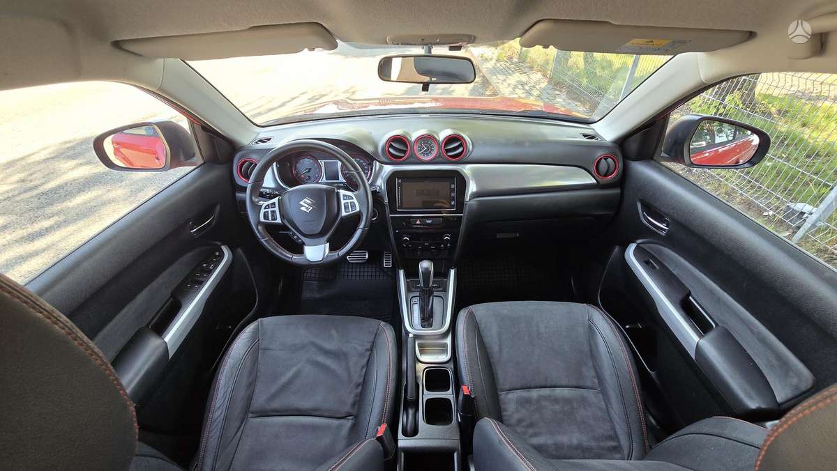 Suzuki Vitara - 12