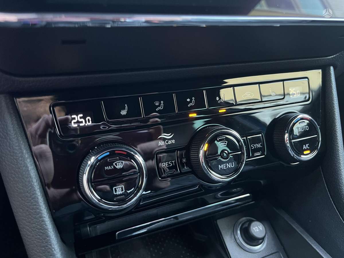 Skoda Superb, 2.0 l., Универсал