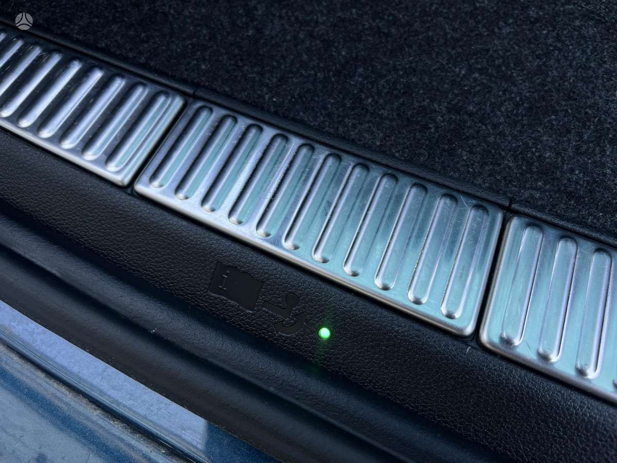 Skoda Superb, 2.0 l., Универсал