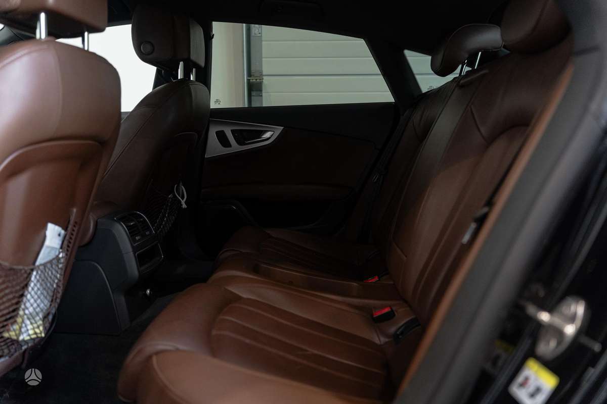 Audi A7, 3.0 l., Хэтчбек
