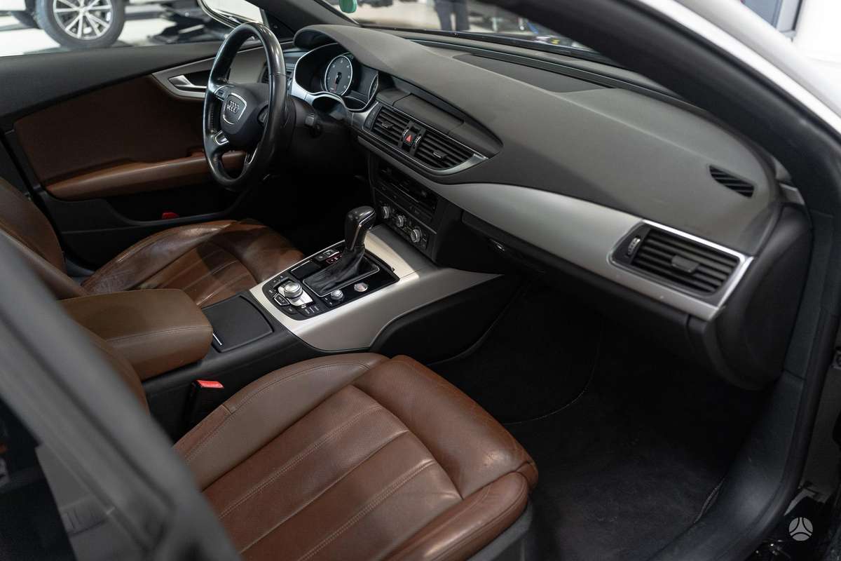 Audi A7, 3.0 l., hatchback