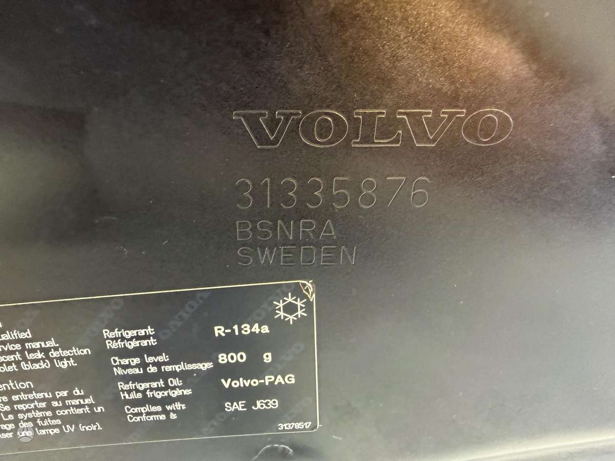 Volvo XC60, 31335876, hood (front, rear)