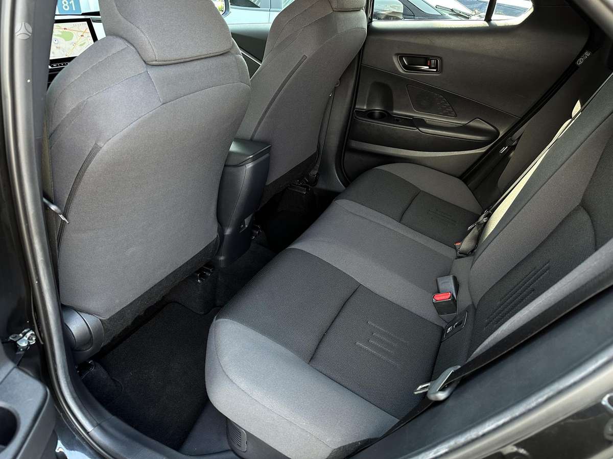 Toyota C-HR - 10