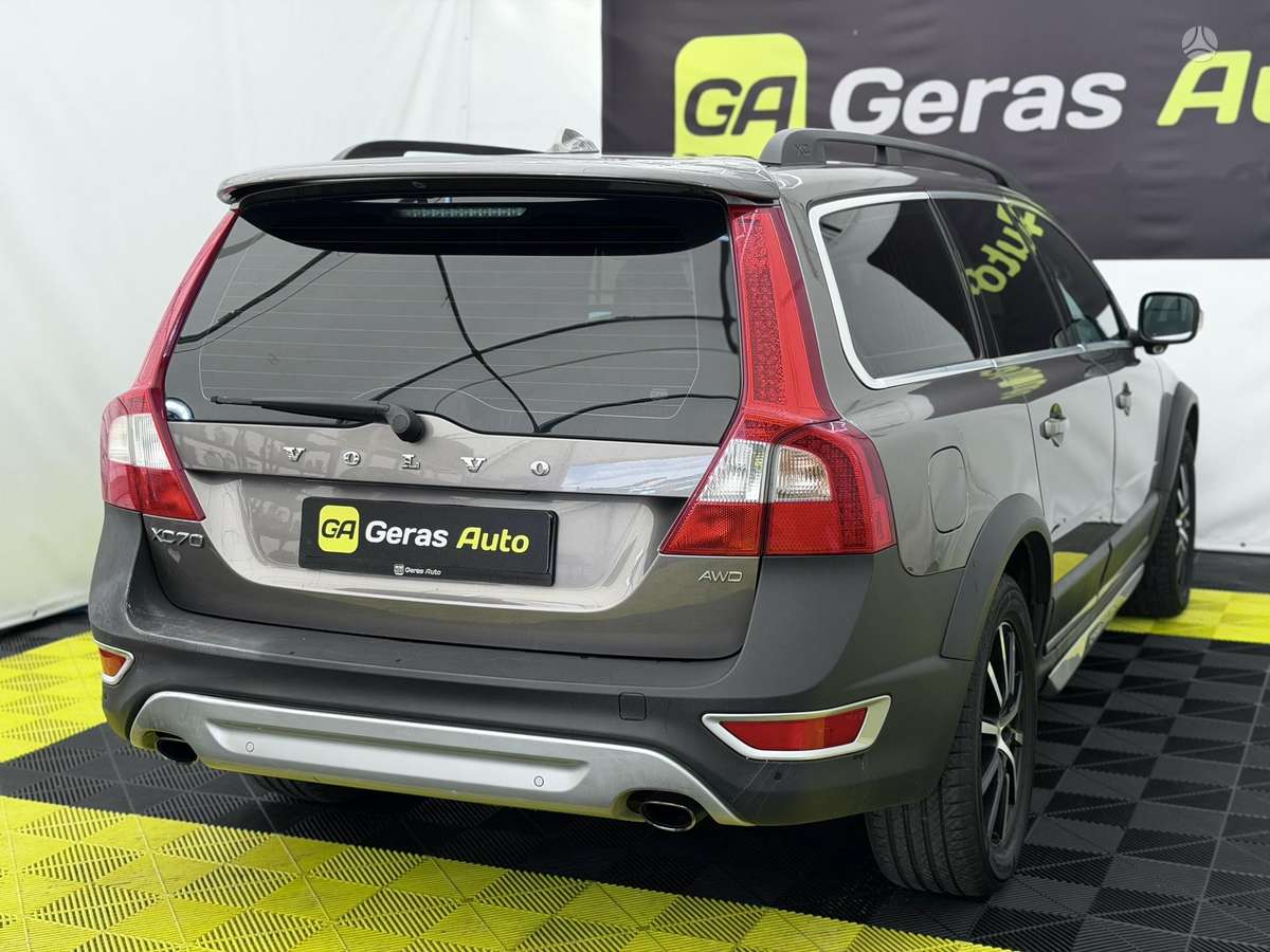 Volvo XC70, 2.4 l., Универсал