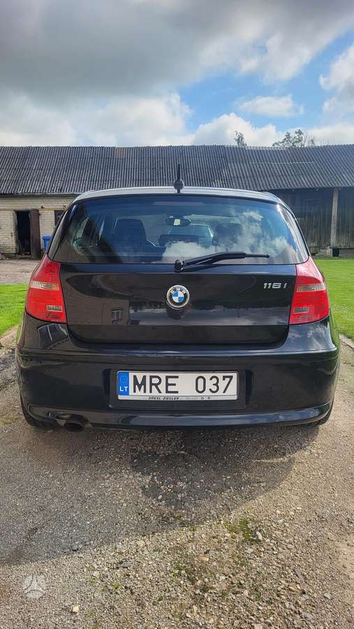 BMW 116, 1.6 l., Хэтчбек
