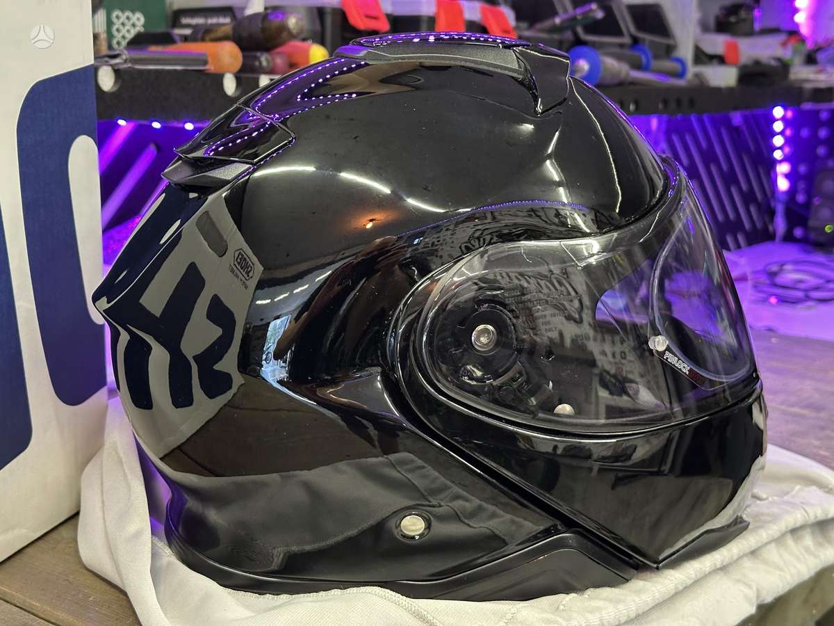 Shoei, modular / flip-up