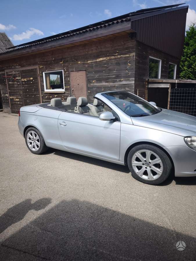 Volkswagen Eos, 2.0 l., convertible