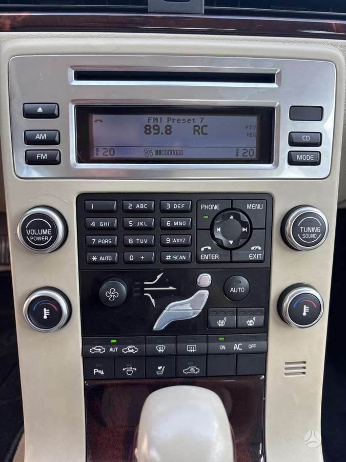Volvo S80, 2.4 l., Седан