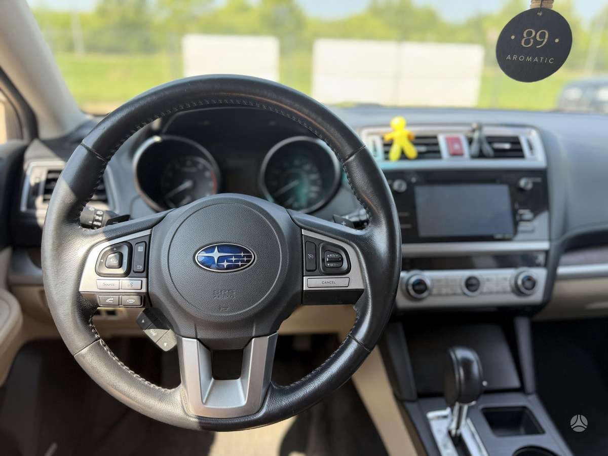 Subaru Outback, 2.5 l., off-road / crossover