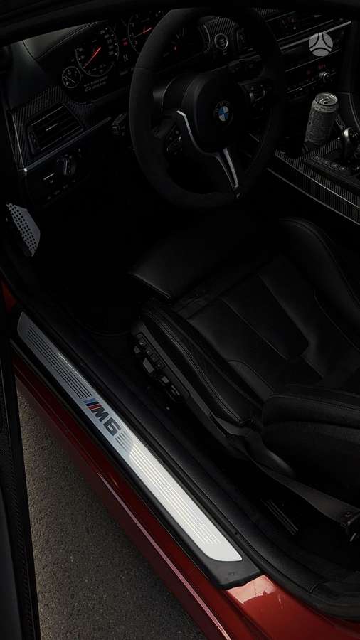 BMW M6, 4.4 l., Седан