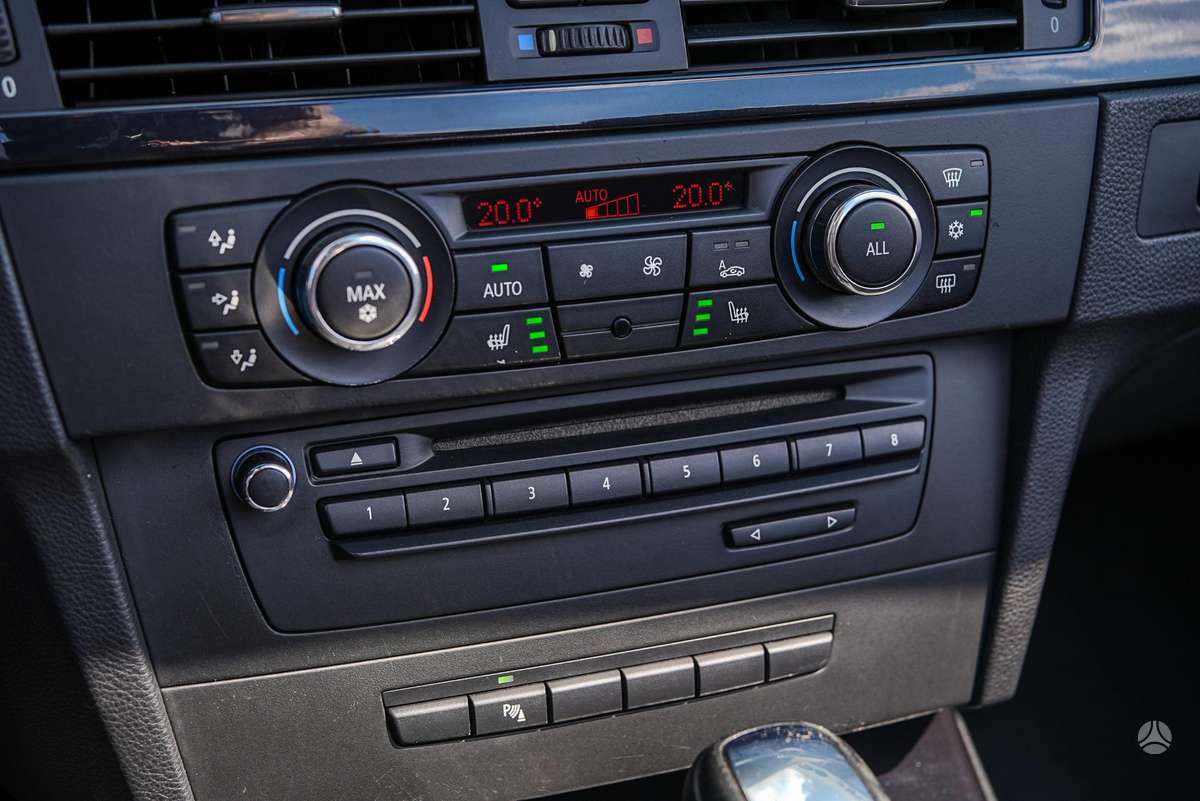 BMW 320, 2.0 l., Кабриолет