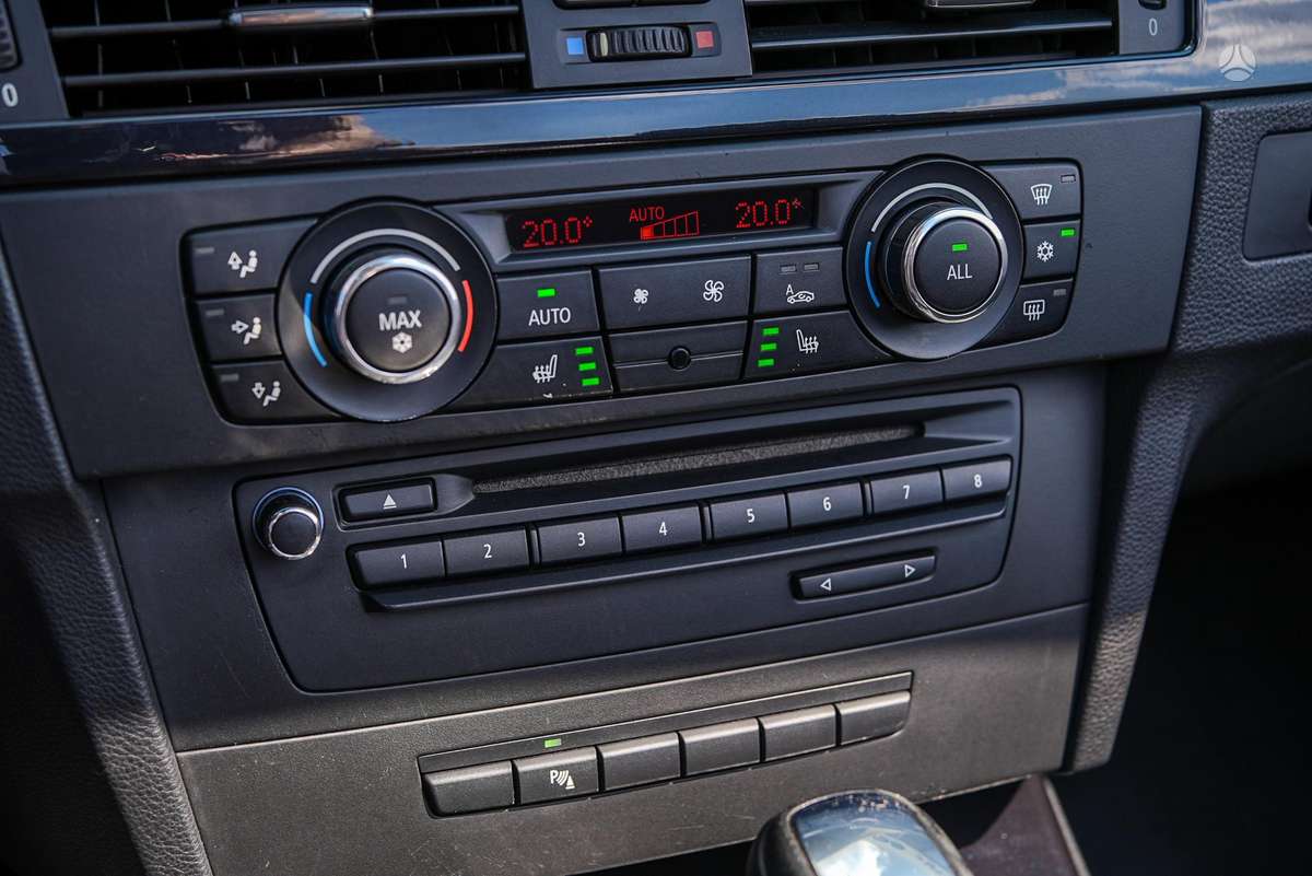 BMW 320, 2.0 l., kabrioletas
