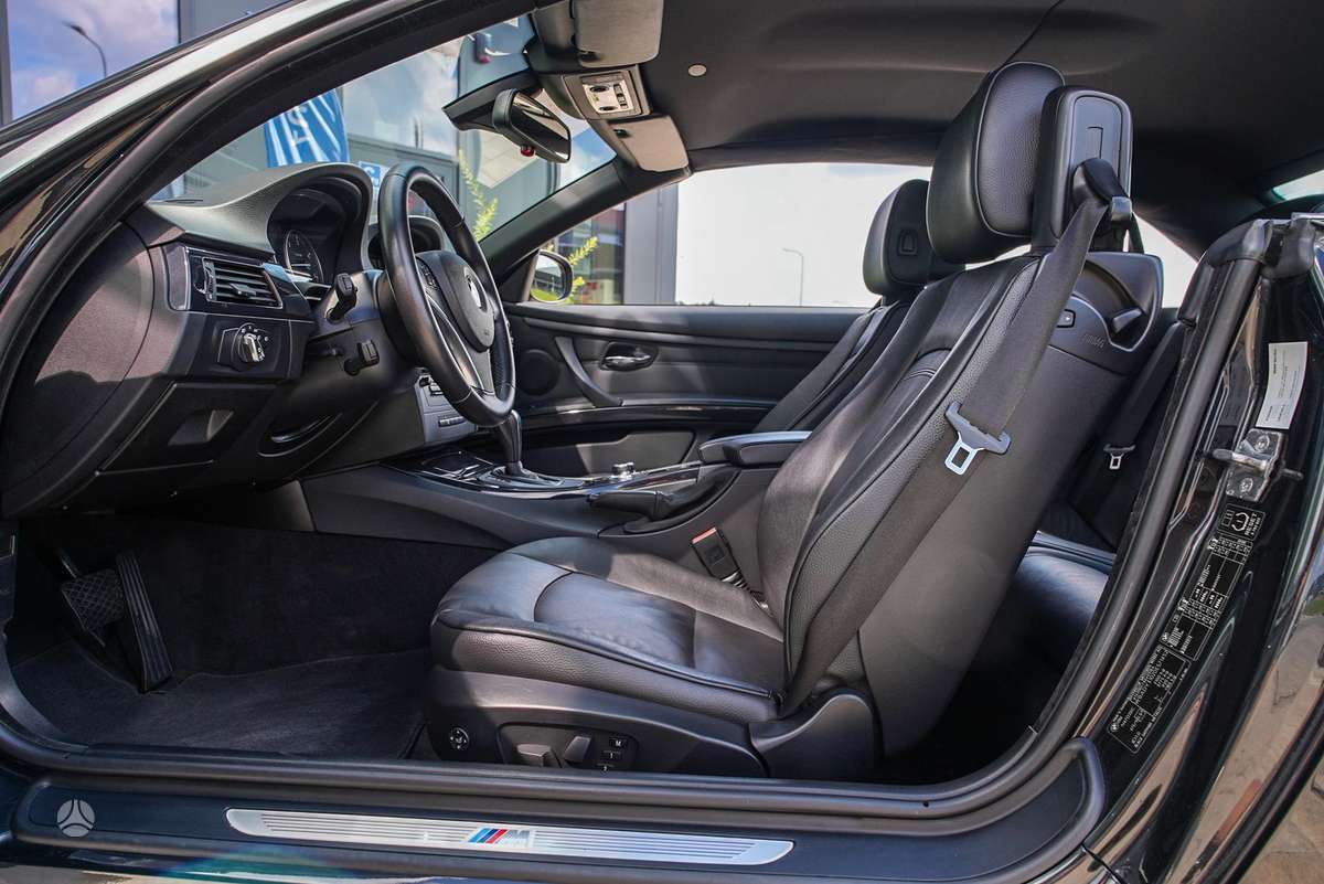 BMW 320, 2.0 l., kabrioletas