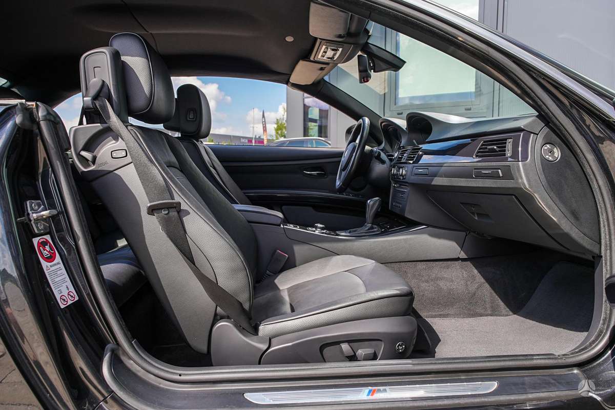 BMW 320, 2.0 l., kabrioletas