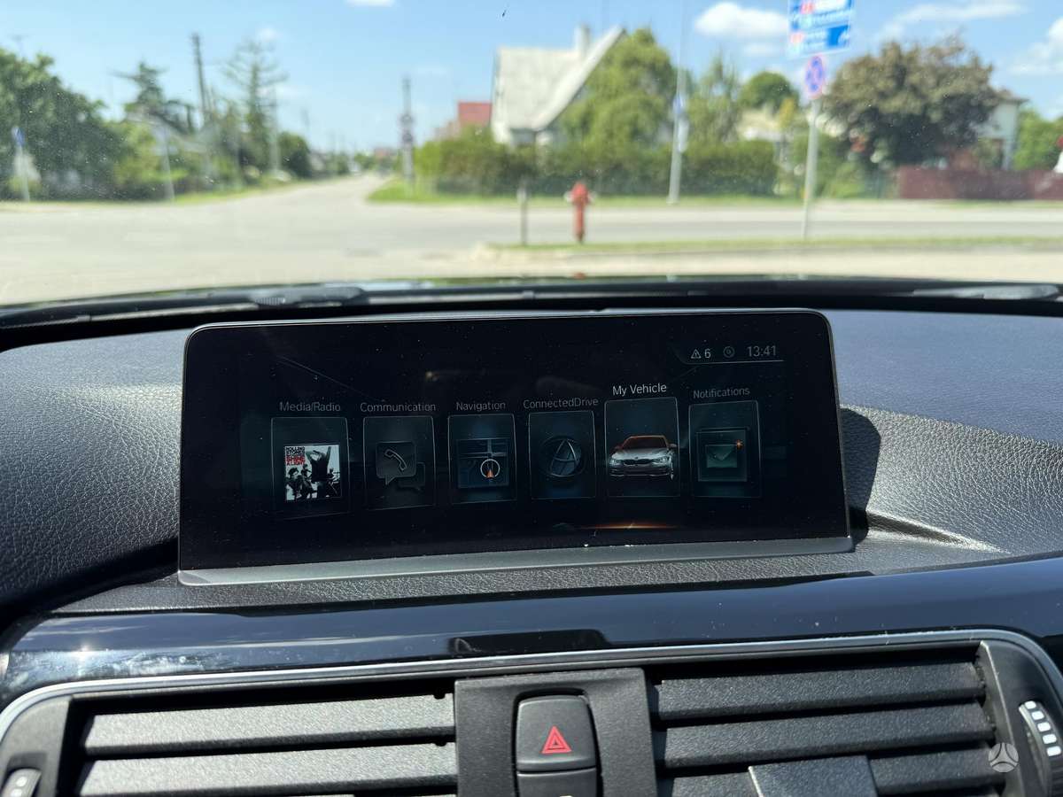 BMW 320, 2.0 l., universalas