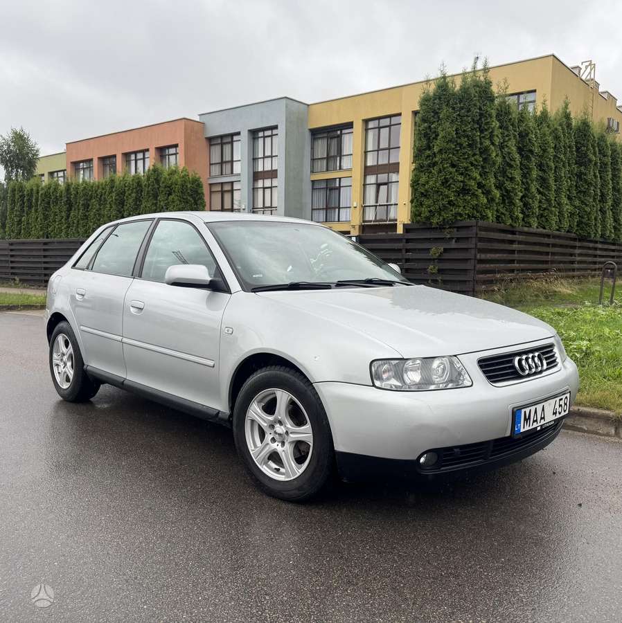 Audi A3, 1.6 l., Хэтчбек