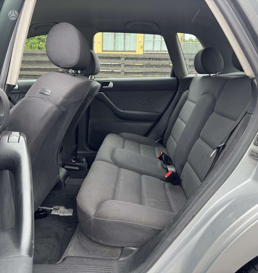Audi A3, 1.6 l., hatchback