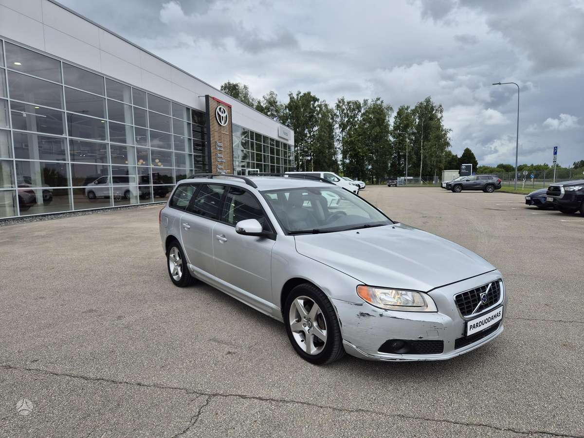 Volvo V70, 2.4 l., wagon