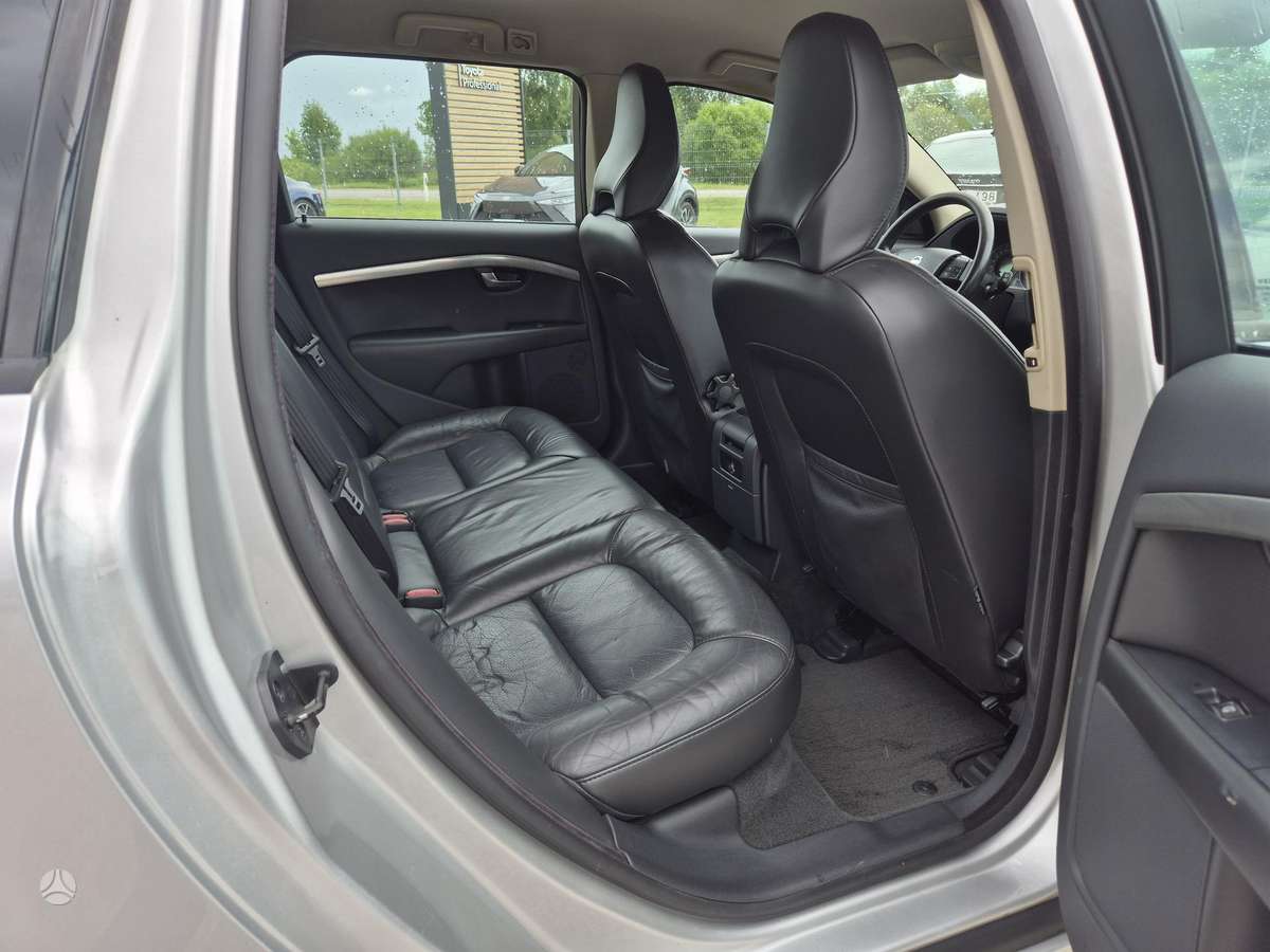 Volvo V70, 2.4 l., Универсал