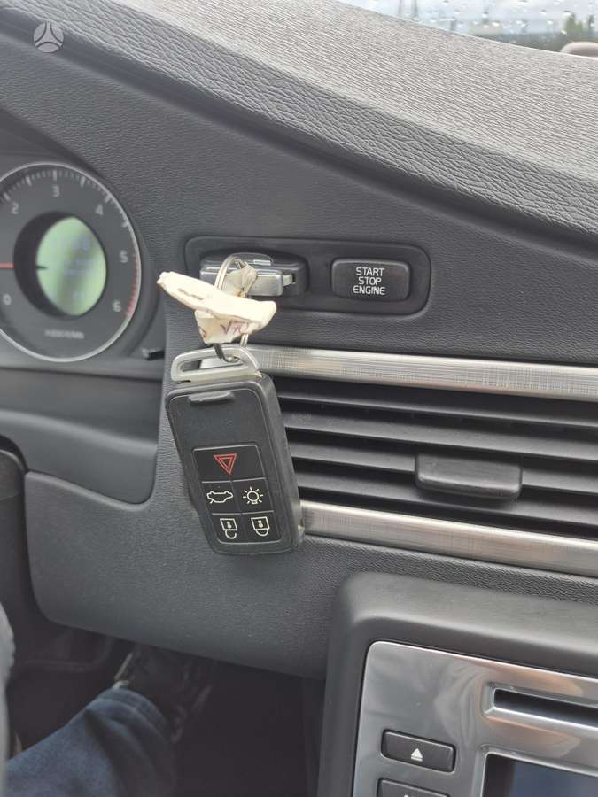 Volvo V70, 2.4 l., Универсал