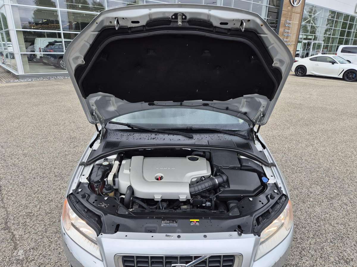 Volvo V70, 2.4 l., Универсал