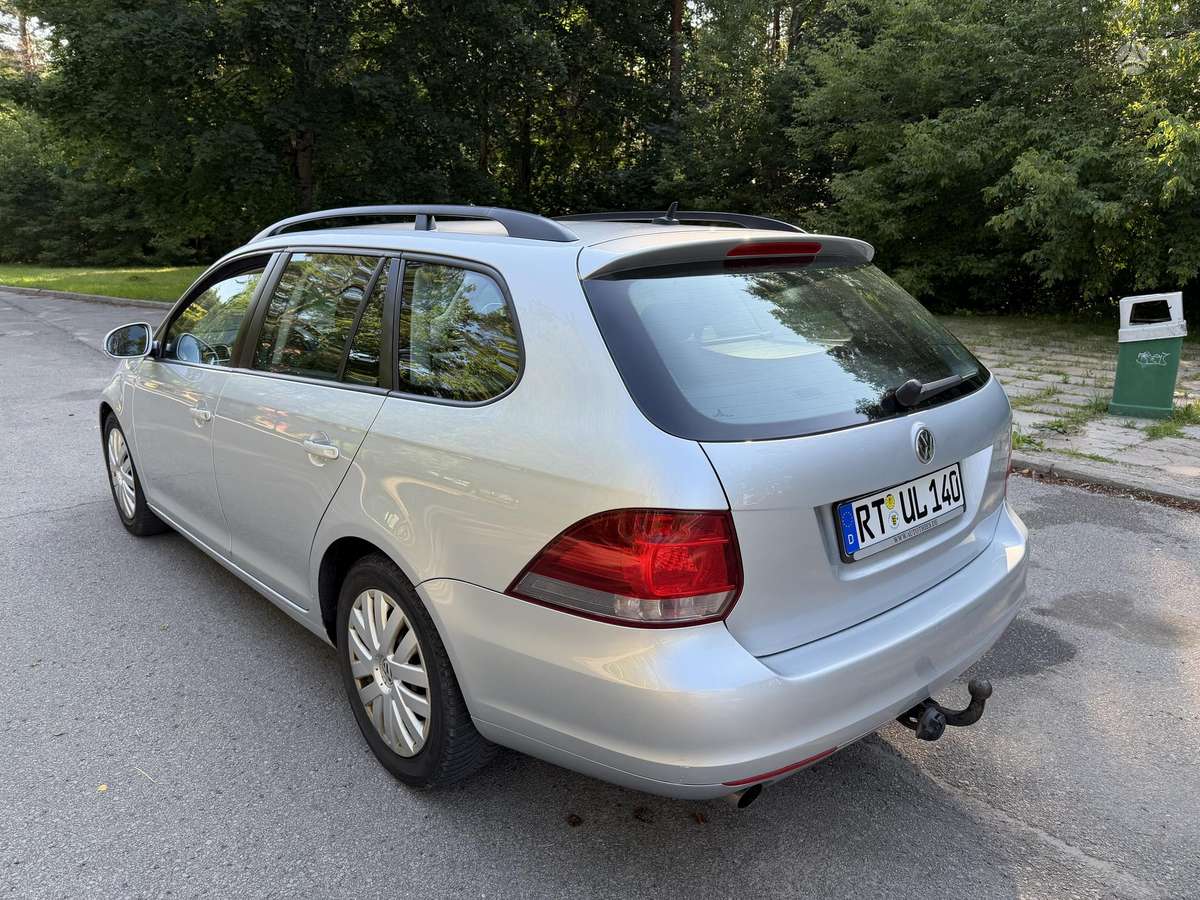 Volkswagen Golf - 7