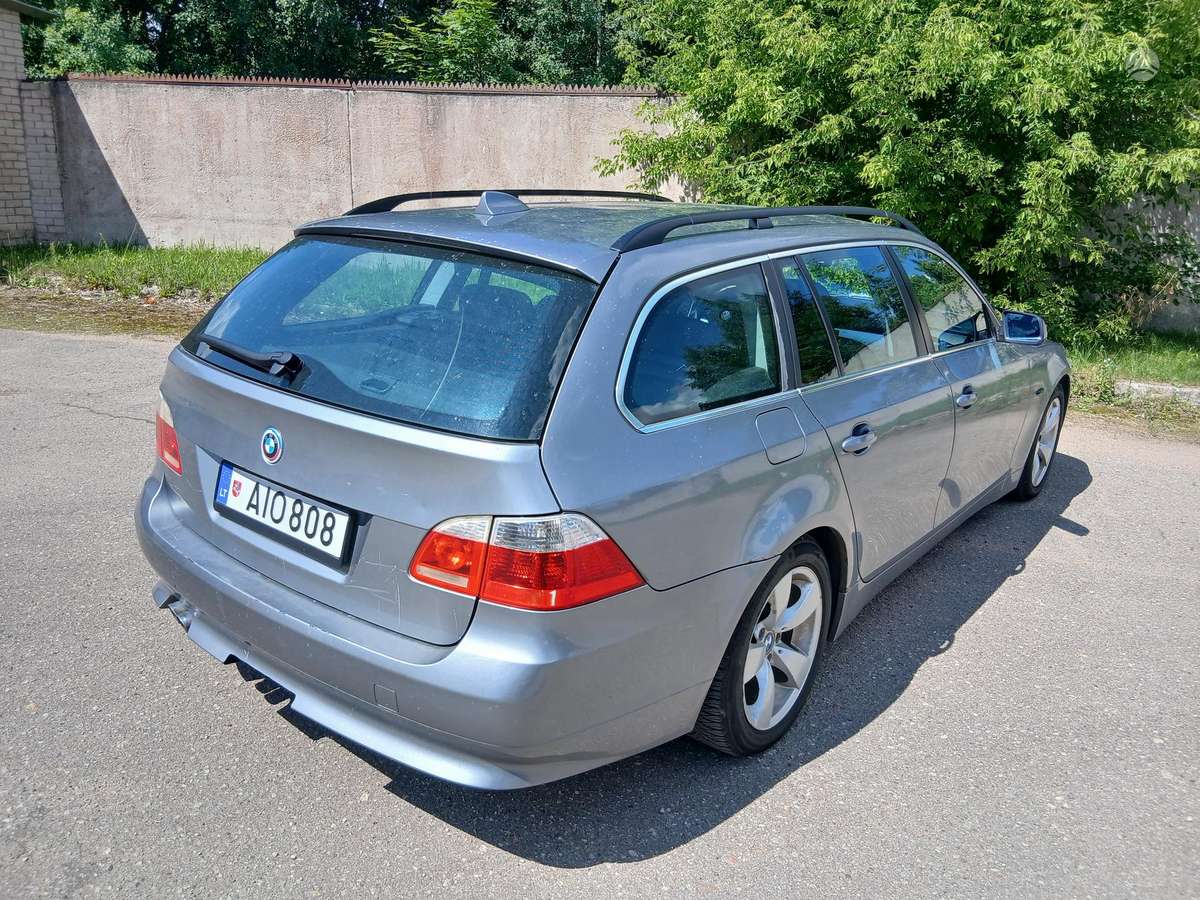 BMW 525, 2.5 l., Универсал