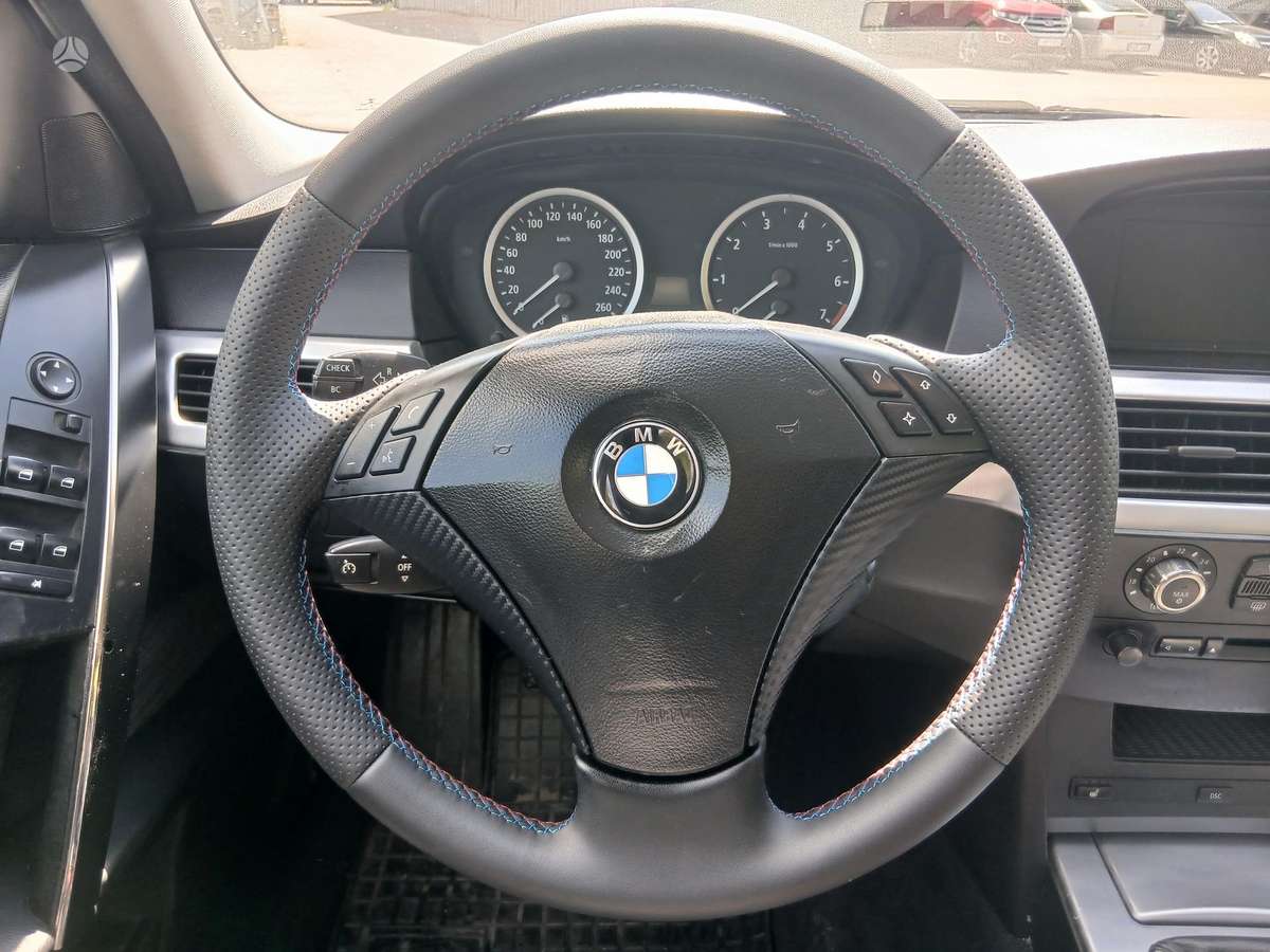 BMW 525, 2.5 l., Универсал
