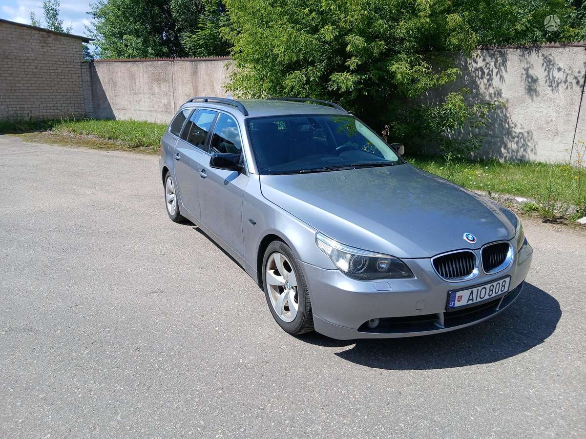 BMW 525, 2.5 l., Универсал