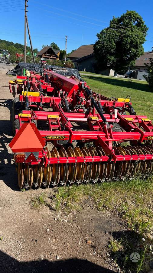 Vaderstad TopDown TD 300, kultivatoriai,akėčios