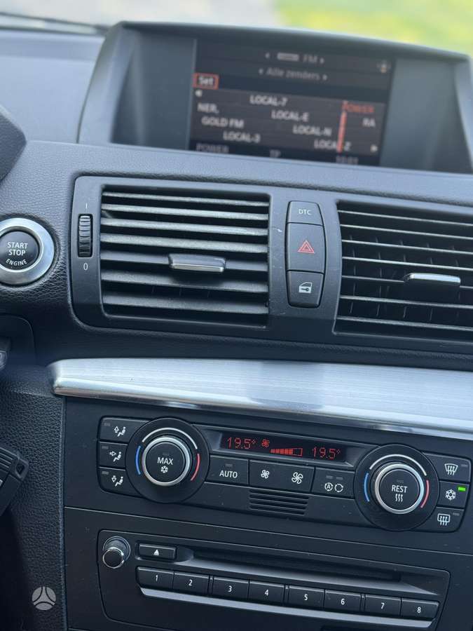 BMW 118, 2.0 l., hatchback