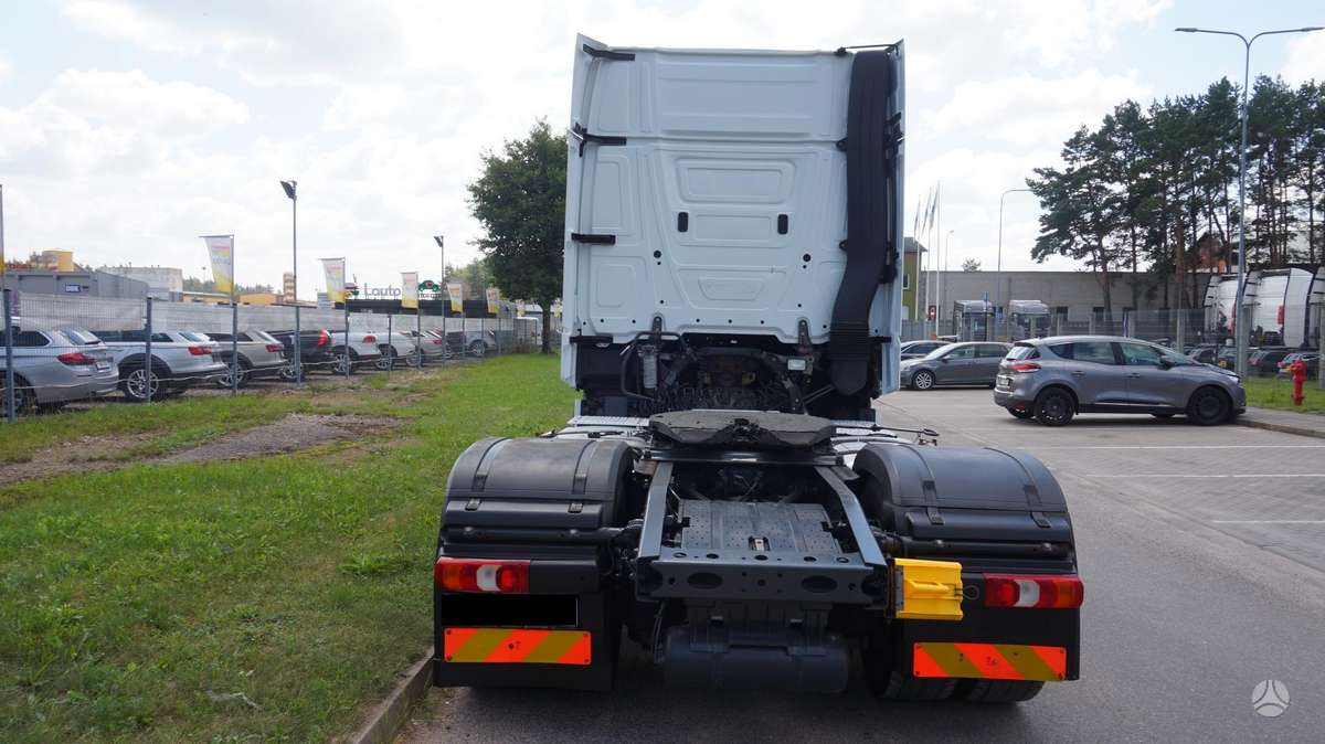 Mercedes-Benz Actros 1845, double sleeper