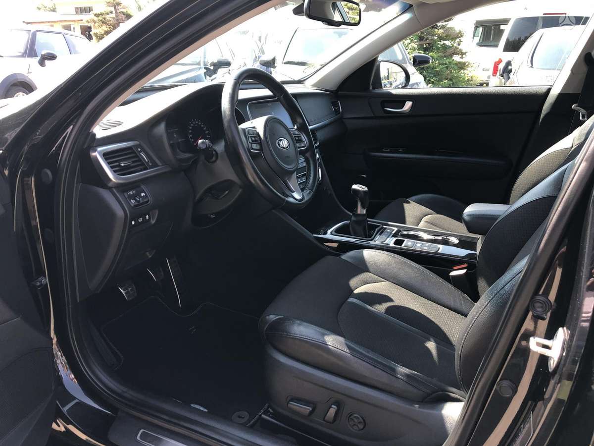 Kia Optima, 1.7 l., Универсал