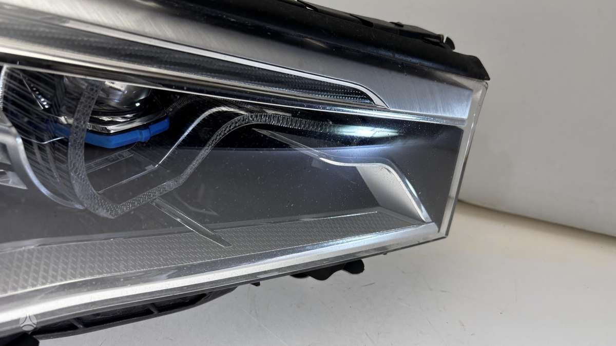 BMW 7 serija, 7483250, Cen31759