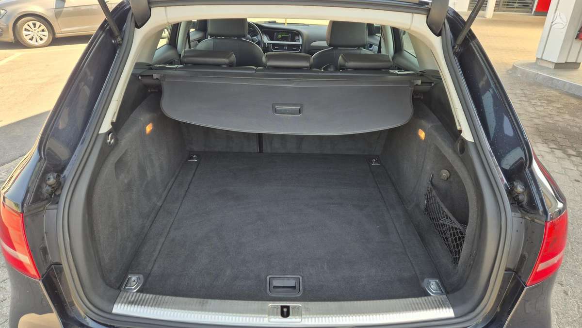 Audi A4, 2.0 l., universalas