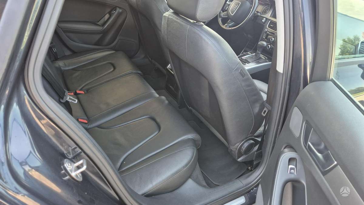 Audi A4, 2.0 l., universalas