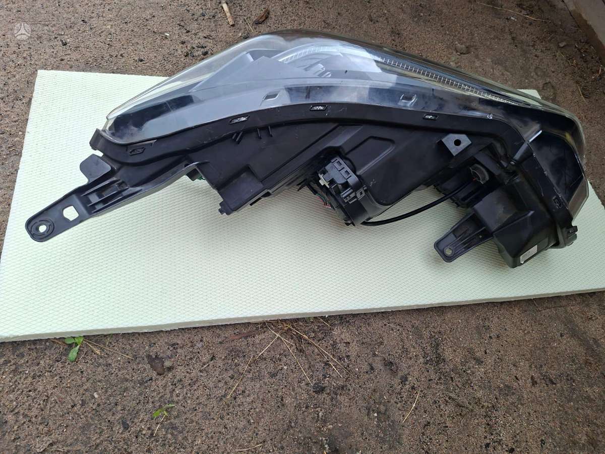 Nissan Leaf, 260105SJ0A, lights