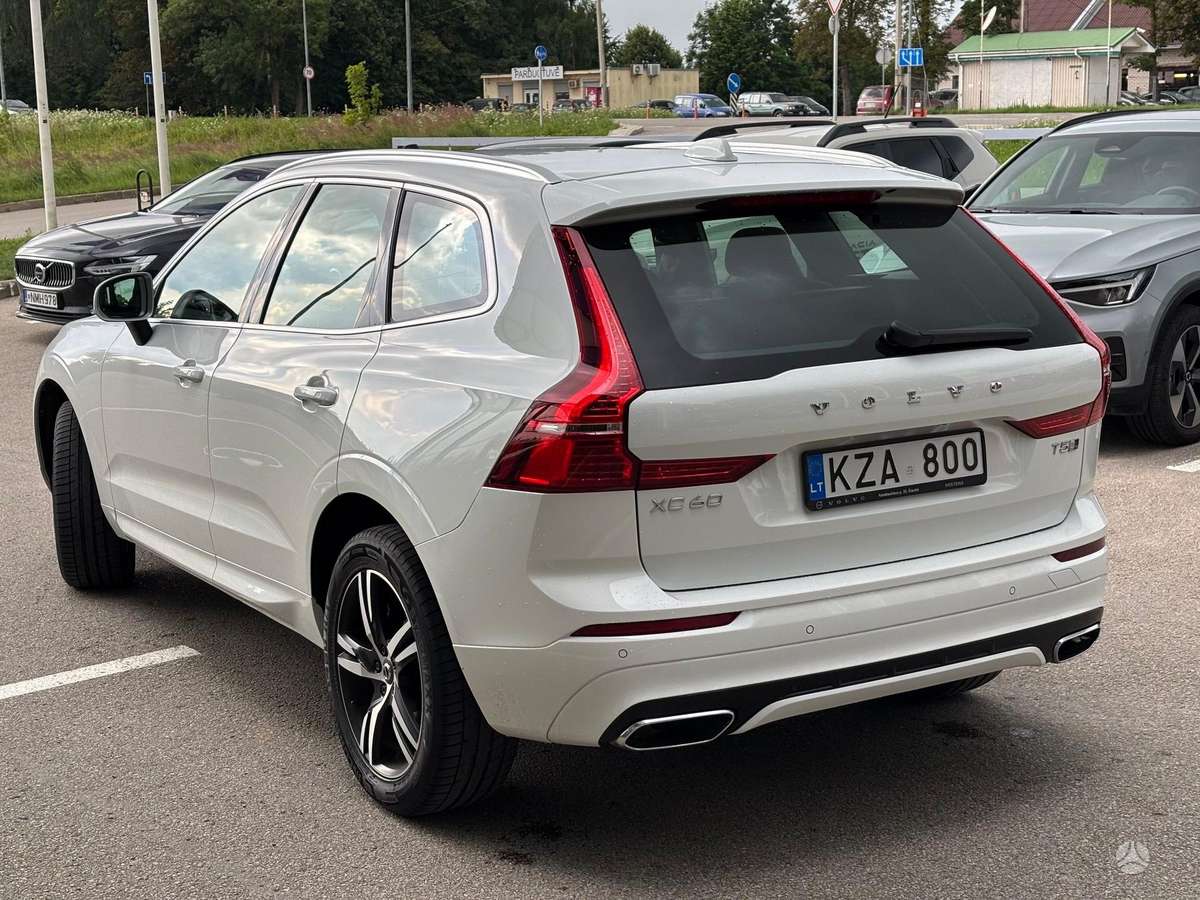 Volvo XC60 - 4