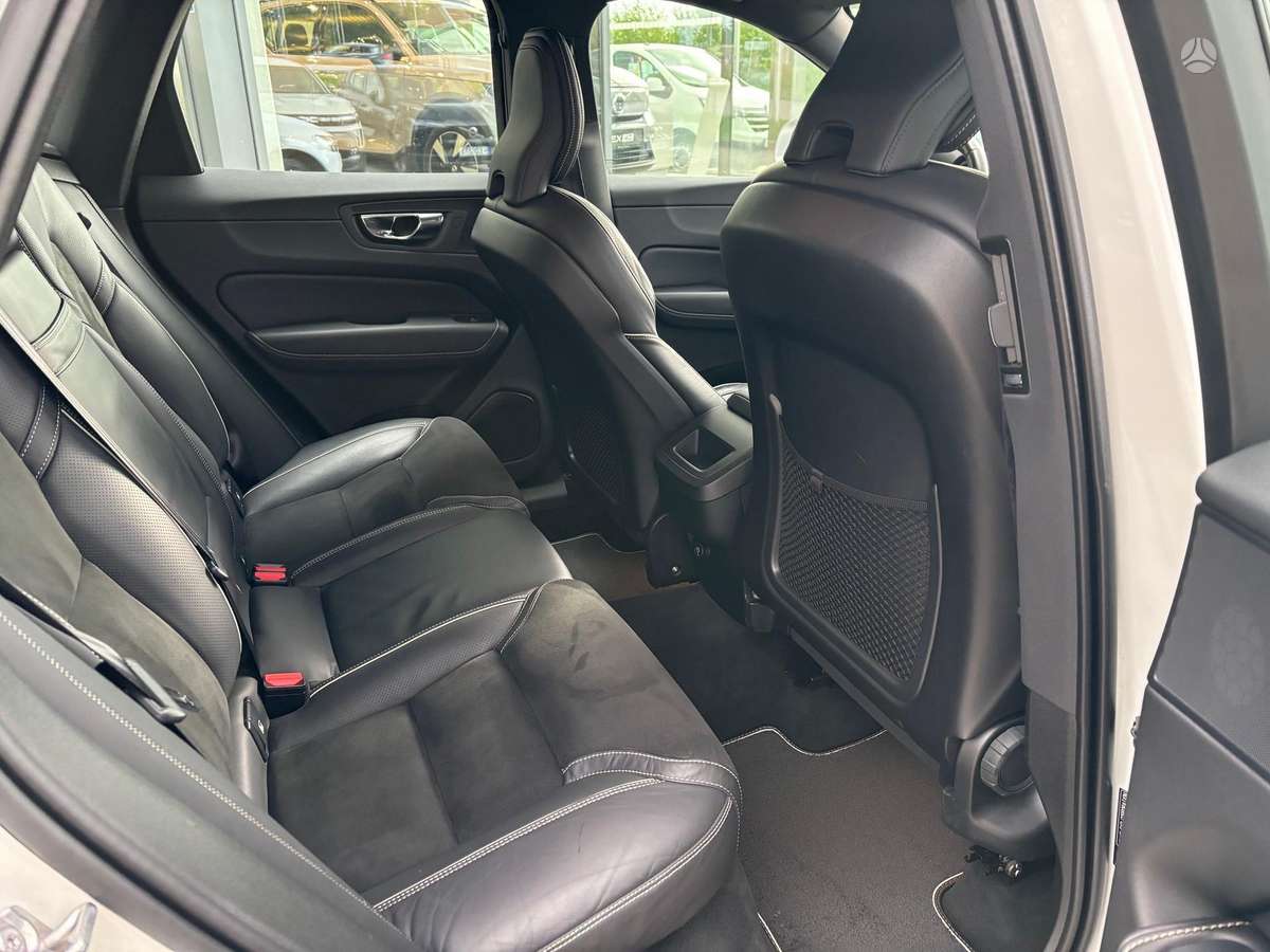 Volvo XC60 - 6