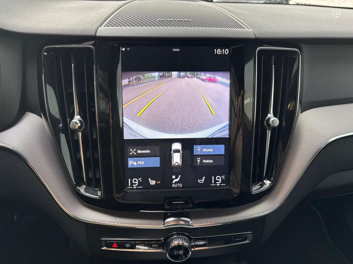 Volvo XC60 - 10